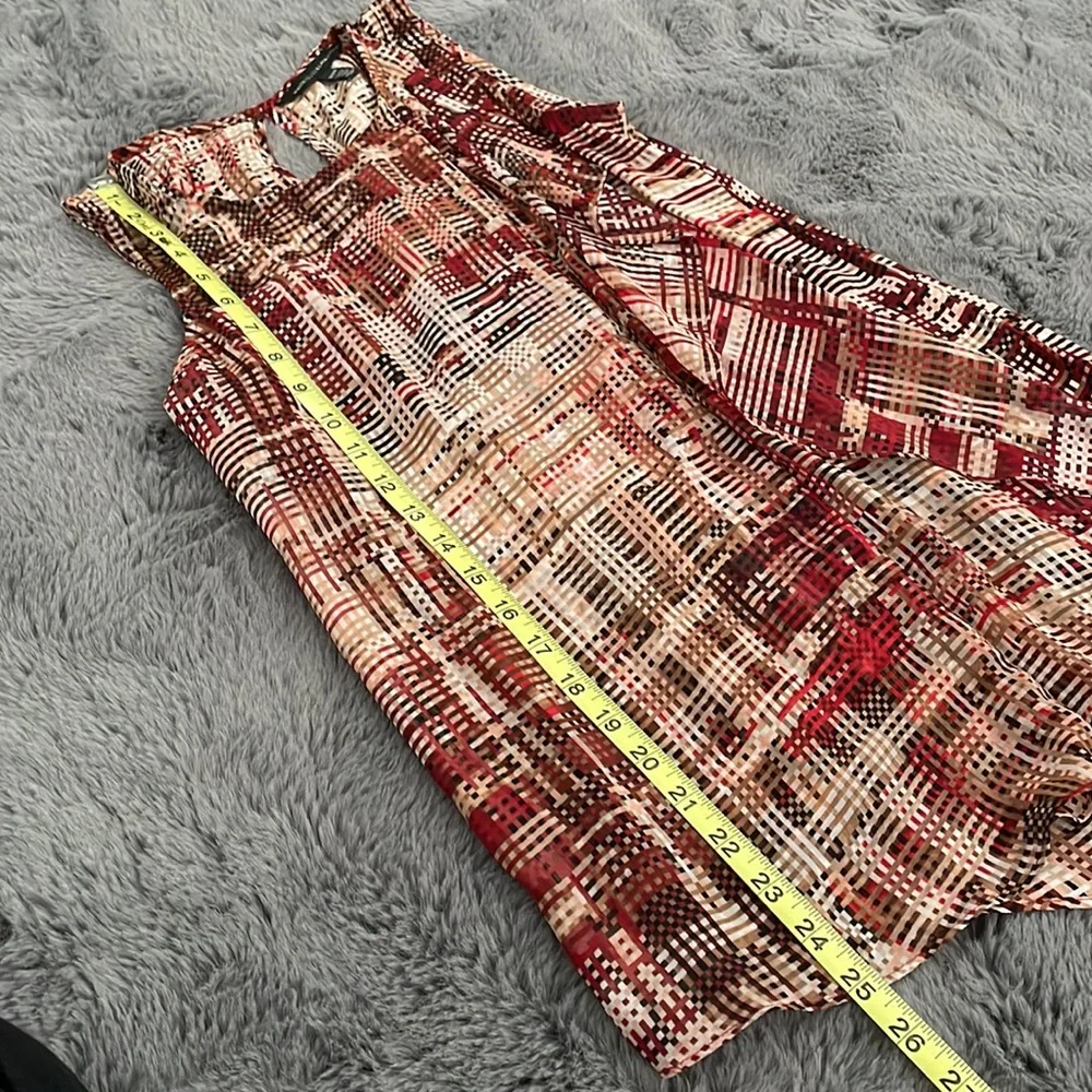 WHBM Shades of Red Cascading Asymmetrical Sleeveless Blouse - Picture 6 of 8